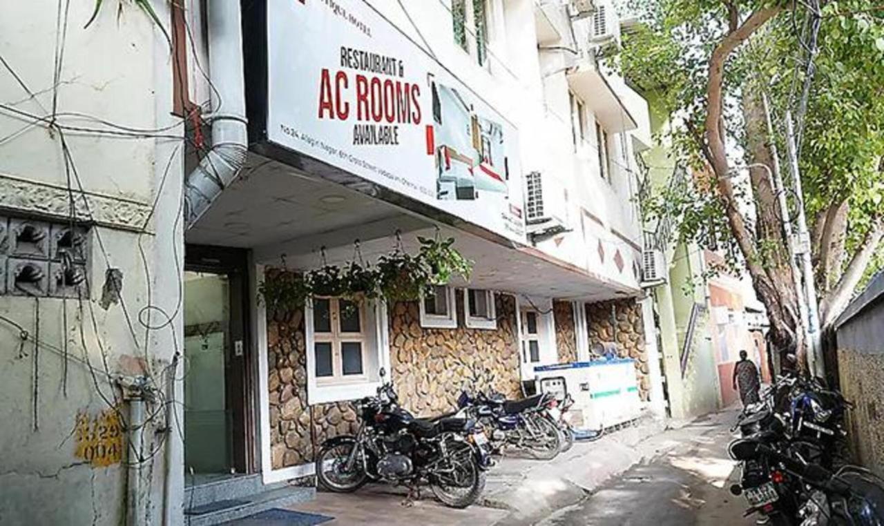 Fabexpress I5 Boutique Hotel Madras Buitenkant foto